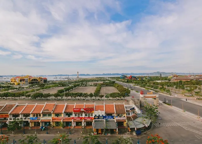 Prosperity Hotel Hạ Long