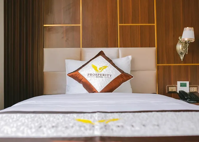 Prosperity Hotel Hạ Long