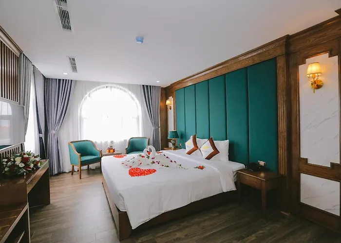 Prosperity Hotel Hạ Long