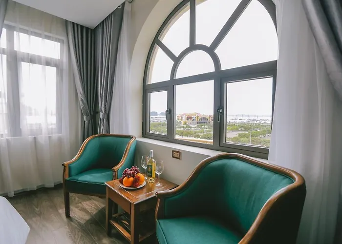 Prosperity Hotel Hạ Long